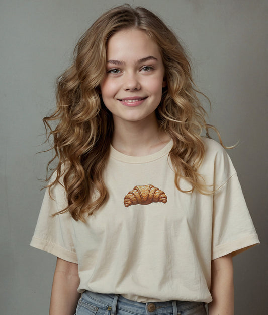Croissant State of Mind – Minimalist Breakfast T-Shirt for Chill Days